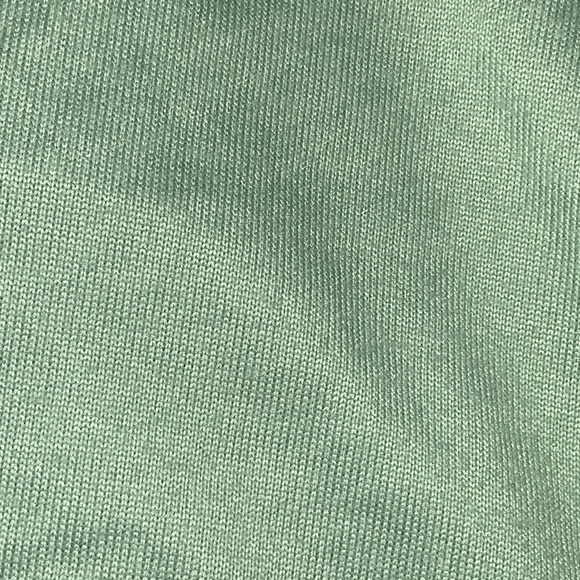 Green long sleeve - Picture 2 of 2